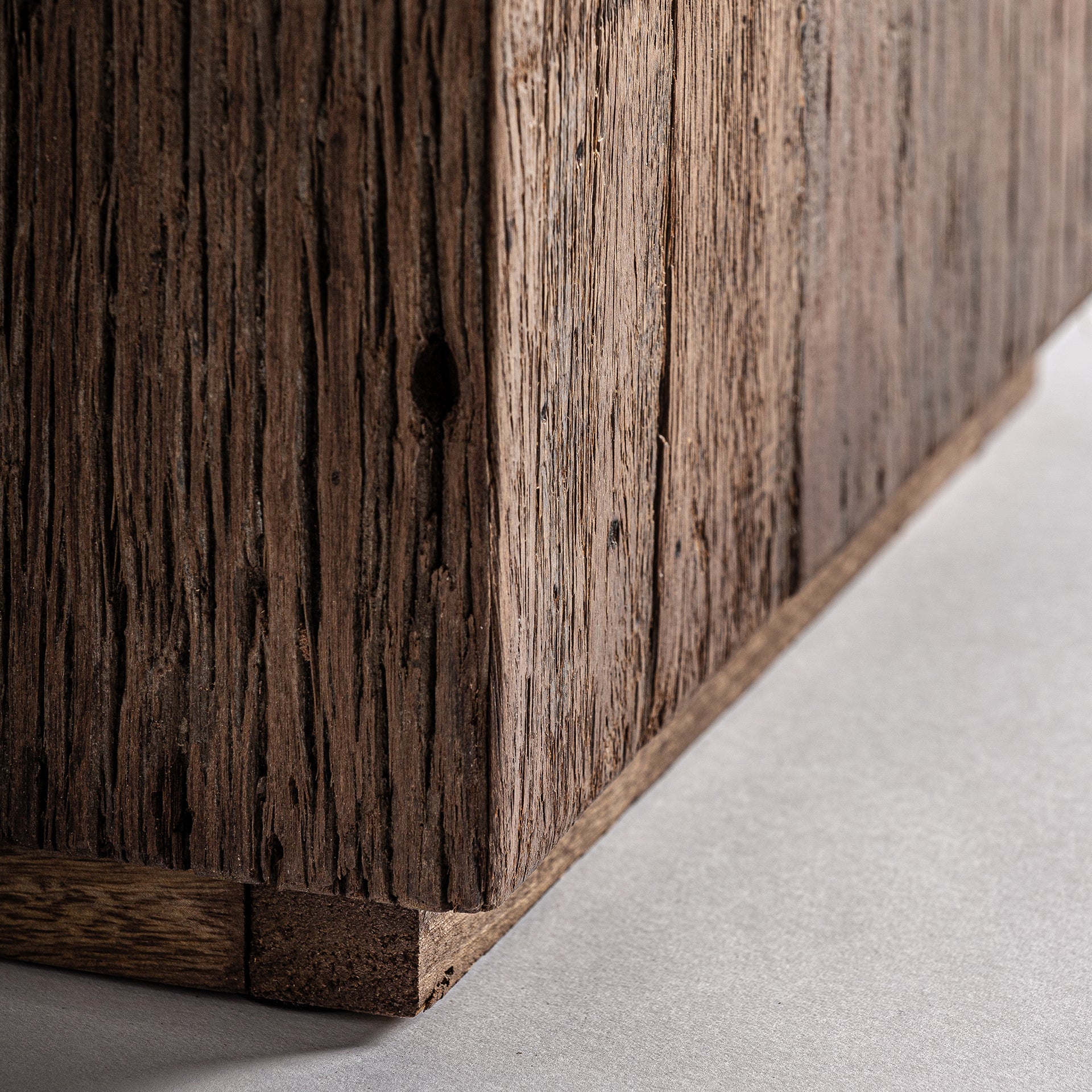 TOIGNE PEDESTAL